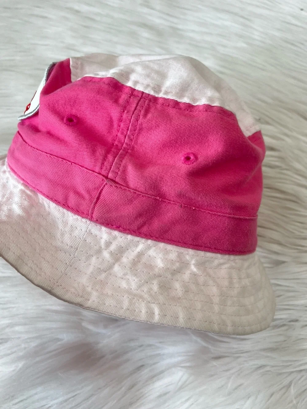 Von Dutch girls bucket hat summer hat pink color fits 2T 3T 4T 5T 6 7 yo